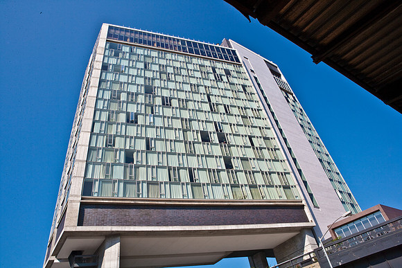 3885_DG_Chelsea_Meat_Paking_Distric_New_York_2010_ZV4N3378