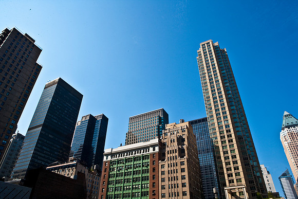 3885_DG_New_York_2010_ZV4N1899