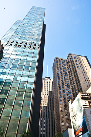 3885_DG_New_York_2010_ZV4N1737
