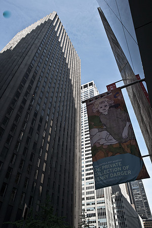 3882_DG_New_York_City_ZV4N1236