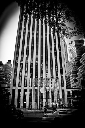 3882_DG_New_York_City_ZV4N1035