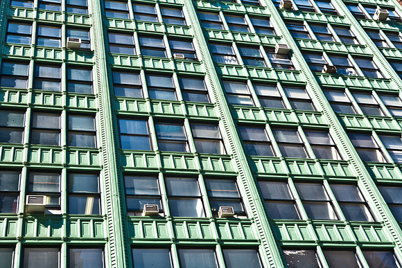 3885_DG_New_York_2010_ZV4N1946