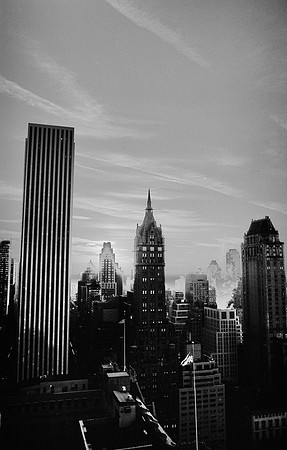 28308_fm_COLOR_POLYPTYCH_leica NYC 2002_7-12-5.jpg