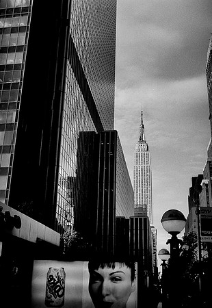 28312_FM_BW_POLYPTYCH_LEICA_NYC_2002_32-36-6.jpg
