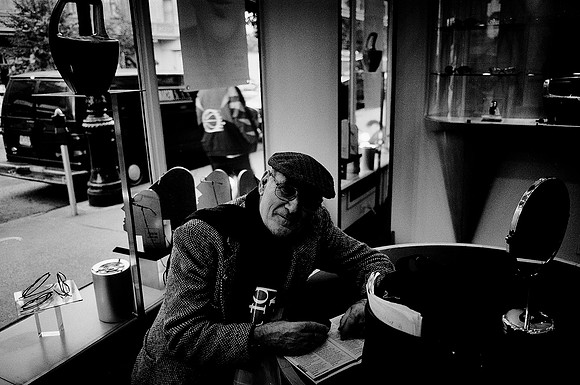 28308_fm_COLOR_POLYPTYCH_leica NYC 2002_1-6-3.jpg