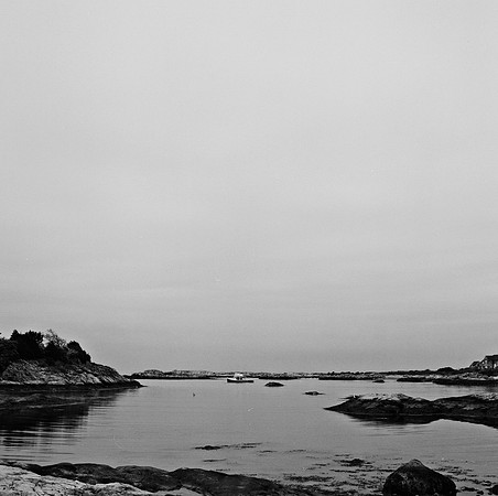 2223_B4P1_2_FM_BWRHODE_ISLAND_NEWPORT_02.jpg