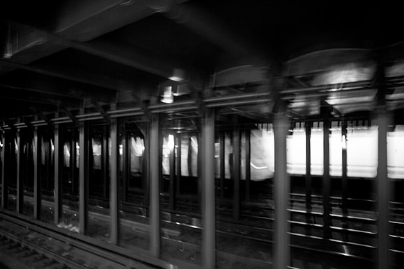 3885_DG_Subway_New_York_2010_ZV4N2758