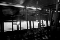 3885_DG_Subway_New_York_2010_ZV4N2742