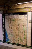 3885_DG_Subway_New_York_2010_ZV4N2765