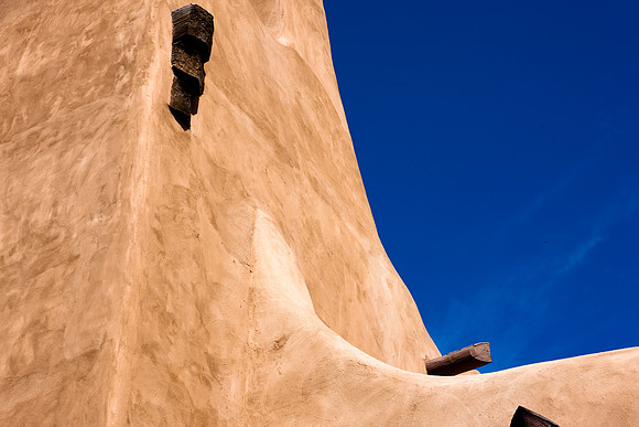 20081019_DVD63_DG_USA_Santa_Fe_NM_5L8Y8372_full_blead