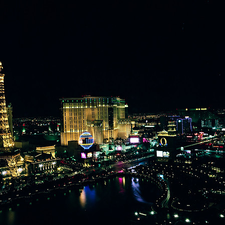 6110_COLOR_SQ_LAS-VEGAS_NEVADA_USA_05_3.jpg