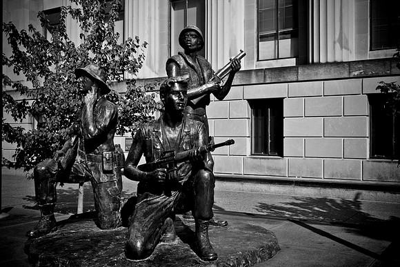 0014_DG_Nashville_TN_USA_2009_5L8Y0036