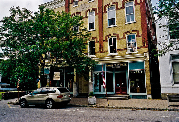 7800_PA_French_Town_04_19.jpg