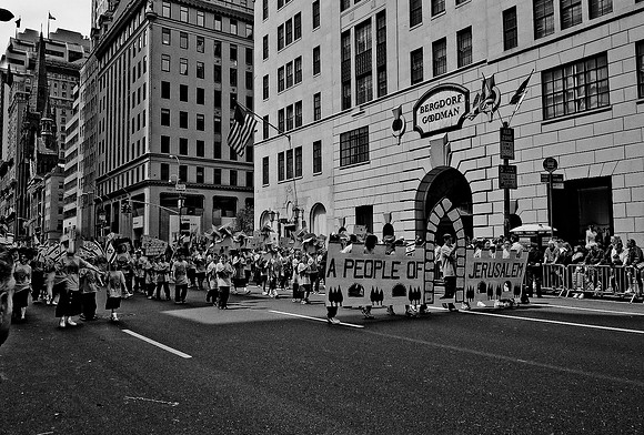 91932_B1P1_NY_DEMONSTRATION_NYC_03_2.jpg