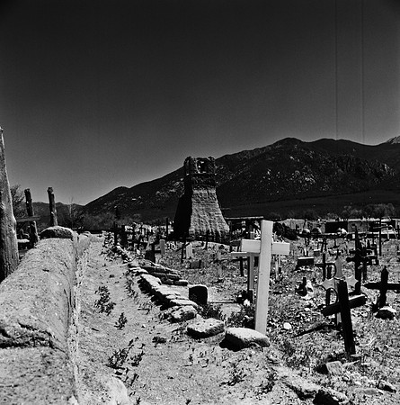 2276_FM_BW_NM_02.jpg