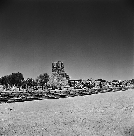 2279_FM_BW_NM_02.jpg