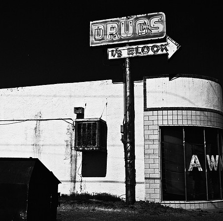 2268_FM_BW_SPAHNOLA_NM_02.jpg
