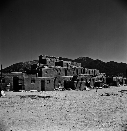 2274_FL_BW_NM_02.jpg