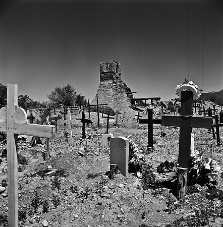 2279_FM_BW_NM_02_1.jpg