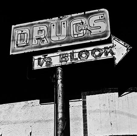 2268_FM_BW_SPAHNOLA_NM_02_1.jpg