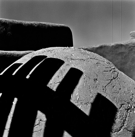 2277_FM_BW_NM_02.jpg