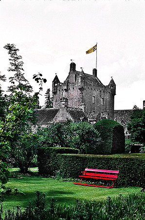 37582_SL_COLOR_BOX_II_MAILOCK_SCOTLAND_1997_1