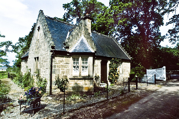 37581_SL_COLOR_BOX_II_MAILOCK_SCOTLAND_1997_3