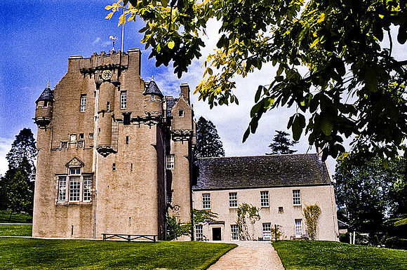 37590_SL_COLOR_BOX_II_MAILOCK_SCOTLAND_1997_2