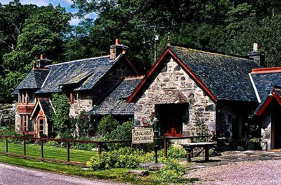 37565_SL_COLOR_BOX_II_MAILOCK_SCOTLAND_1997_1