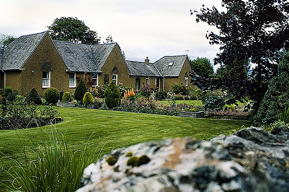 37560_SL_COLOR_BOX_II_LACKLOMAN_SCOTLAND_1997_6