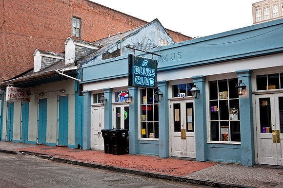 20081023_DVD71_DG_USA_New_Orleans_LA_5L8Y9810_full_blead