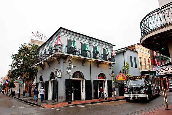 20081023_DVD71_DG_USA_New_Orleans_LA_5L8Y9858_full_blead