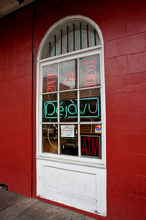 20081023_DVD74_DG_USA_New_Orleans_LA5L8Y0413_full_blead