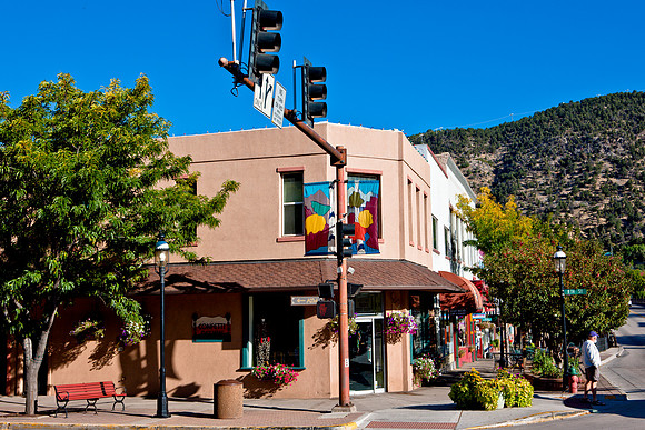 20080828_DVD13_DG_USA_Glenwood_Springs_CO_5L8Y1880_full_blead
