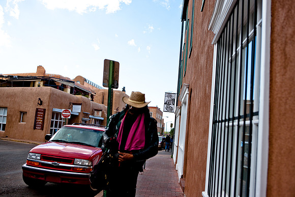 20081020_DVD64_DG_USA_Santa_Fe_5L8Y8669_full_blead