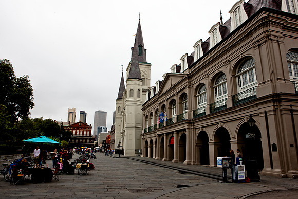 20081023_DVD73_DG_USA_New_Orleans_LA5L8Y0323_full_blead