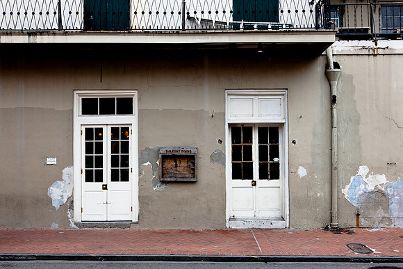 20081023_DVD74_DG_USA_New_Orleans_LA5L8Y0407_full_blead
