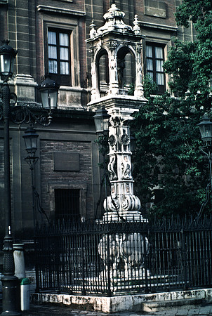 37733_SL_COLOR_BOX_II_SPAIN_1986_4