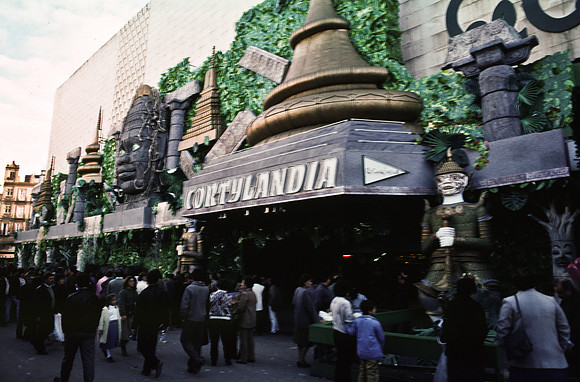 37733_SL_COLOR_BOX_II_SPAIN_1986