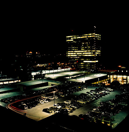 2462_FM_COLOR_TN_02.jpg