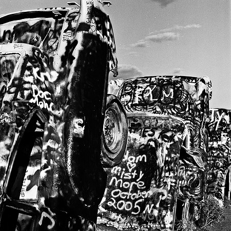 6153_FM_BW_BUSHLAND_CADILLAC_RANCH_TX_05_2.jpg