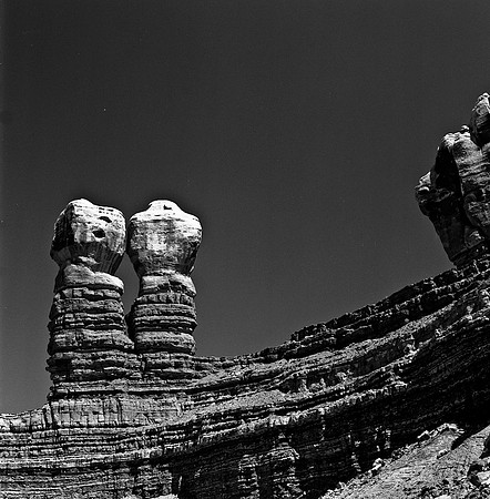 36021_FM_BW_SQ_UTAH_03_10.jpg