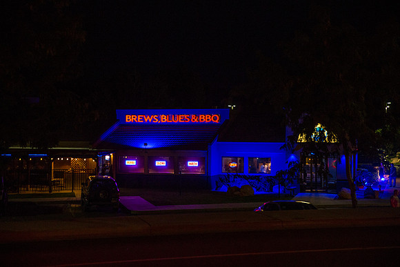 20140831_21_37_31_Hotels_Motels_NightCG3P0076