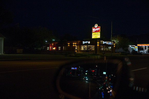 20140831_21_31_0_Hotels_Motels_NightCG3P0060