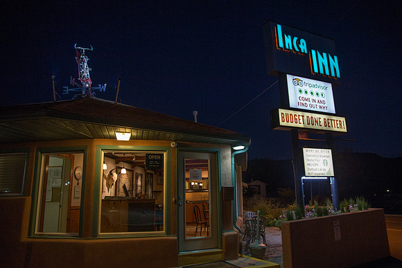 20140831_21_27_23_Hotels_Motels_NightCG3P0047