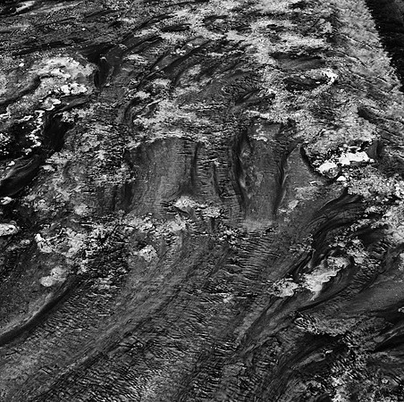 2413_B4P2_FM_BW_YELLOWSTONE_WY_02_3.jpg