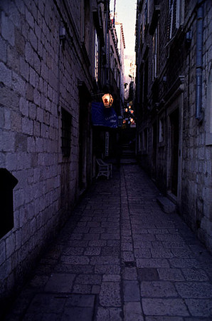 Yugoslavia_Cd10_Color_216.jpg