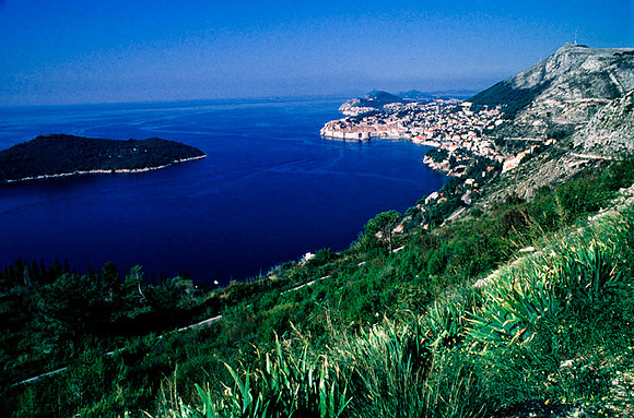 Yugoslavia_Cd6_Color_129.jpg