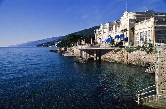 Yugoslavia_Cd1_Color_021.jpg