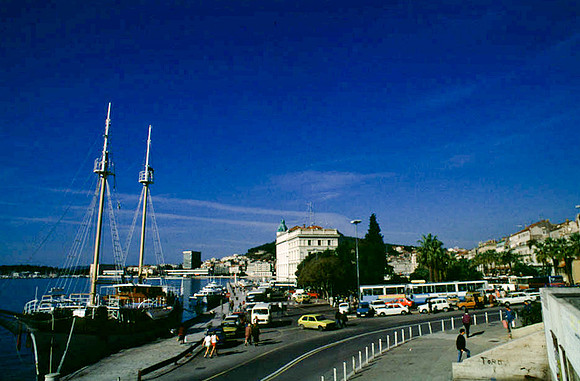Yugoslavia_Cd4_Color_073.jpg